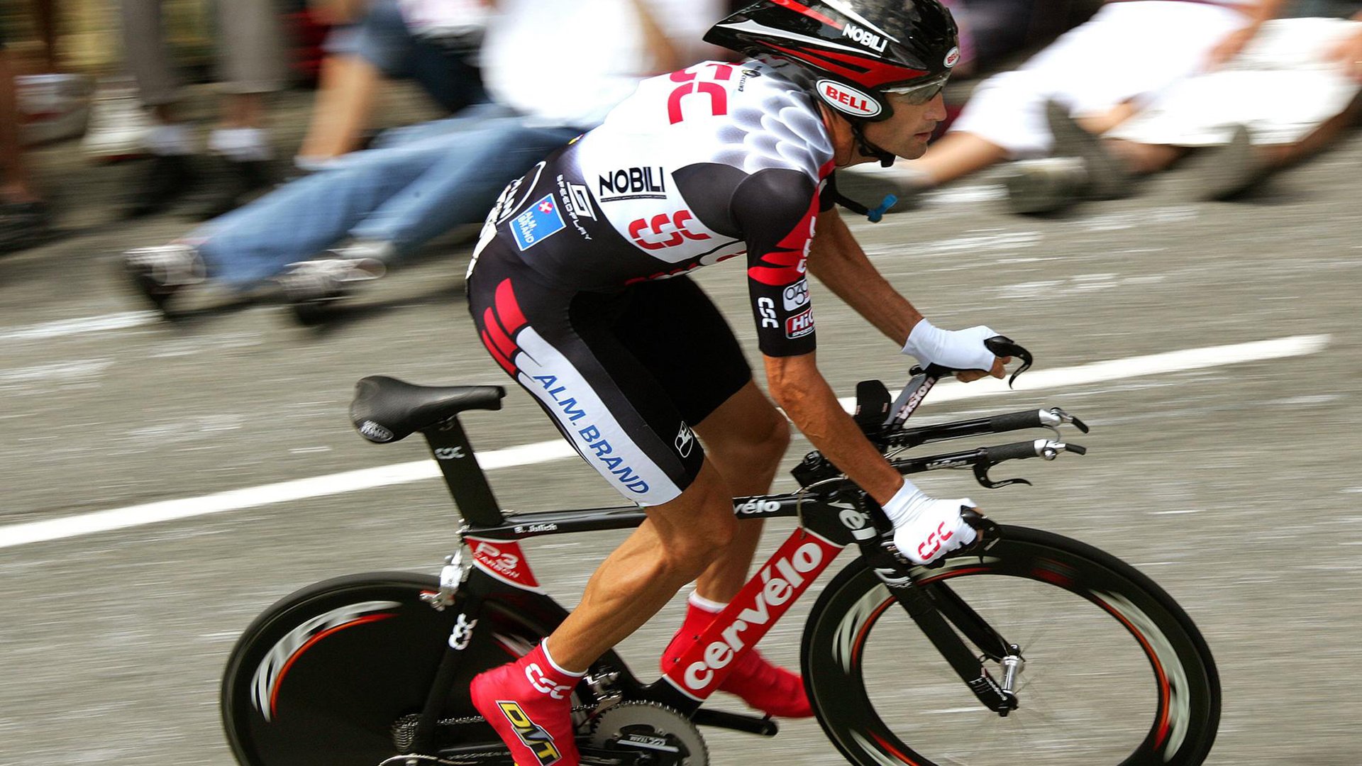 XINGKONGYULE-“费尔南多·比亚尔巴的突破性表现，让阿根廷橄榄球焕发新生”